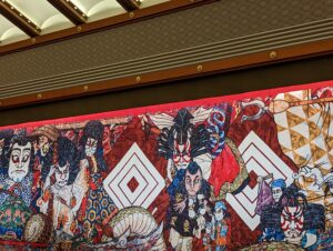 歌舞伎座　

村上隆画伯
市川團十郎襲名祝幕