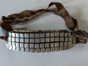 エジソン・バンド 頭の良くなる　不思議なバンドとして昭和初期に売りに出されたレトロなもの